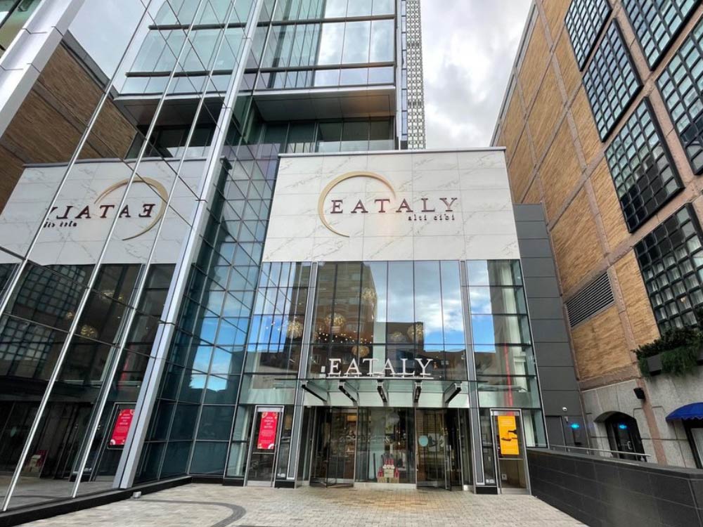 outside view of Eataly at 888 Boylston Street