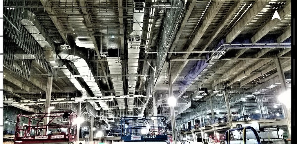 ceiling ductwork